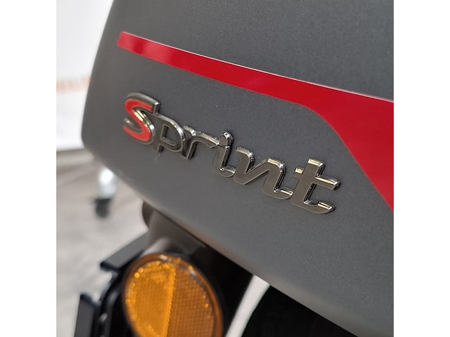 Bromscooter, piaggio, vespa sprint, 2023 - afbeelding 9 van  19