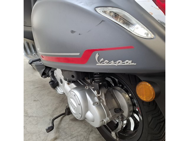 Bromscooter, piaggio, vespa sprint, 2023 - afbeelding 11 van  19