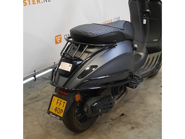 Bromscooter, piaggio, vespa sprint 50, 2021 - afbeelding 16 van  17