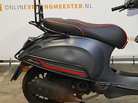 Bromscooter, piaggio, vespa sprint 50, 2022 - afbeelding 10 van  17