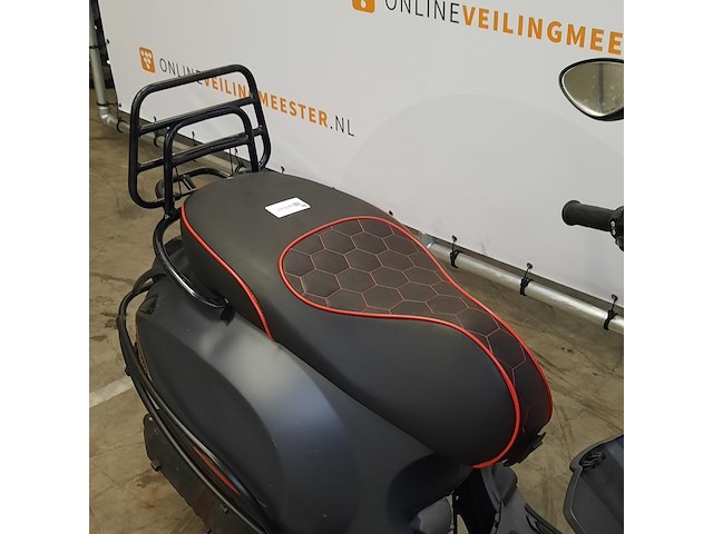 Bromscooter, piaggio, vespa sprint 50, 2022 - afbeelding 15 van  17