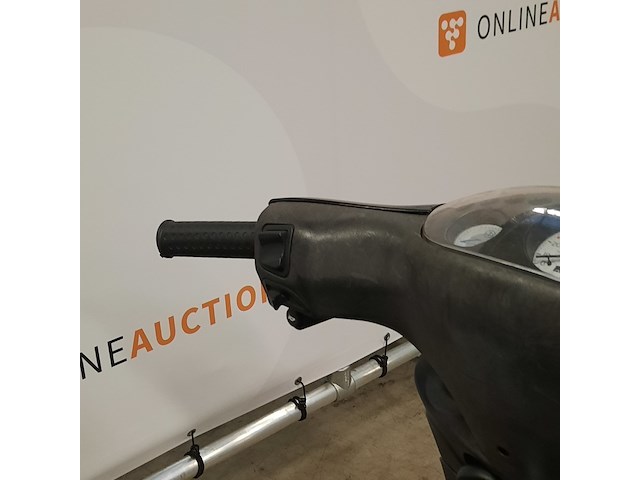 Bromscooter, piaggio, zip, 2013 - afbeelding 3 van  18