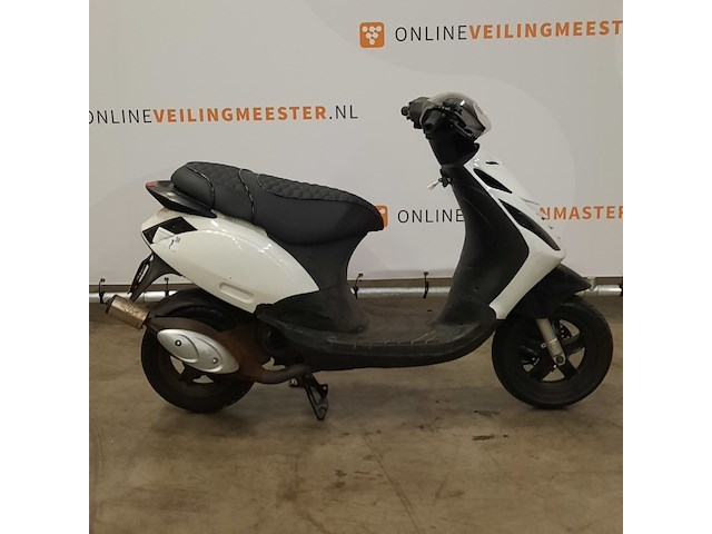 Bromscooter, piaggio, zip, 2013 - afbeelding 1 van  18