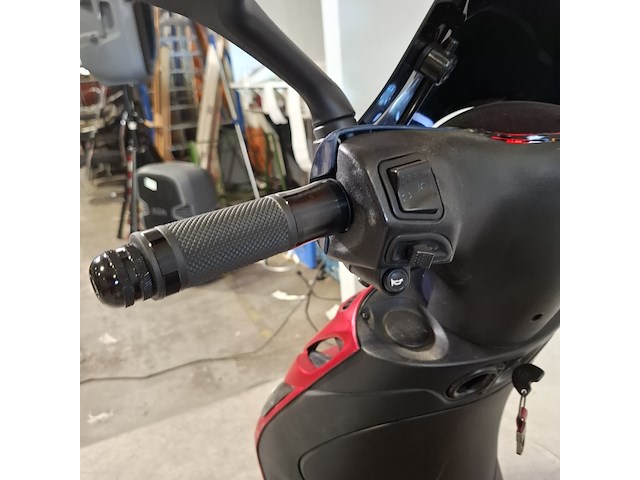 Bromscooter, piaggio, zip, 2013 - afbeelding 5 van  21