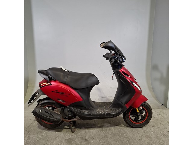 Bromscooter, piaggio, zip, 2013 - afbeelding 1 van  21
