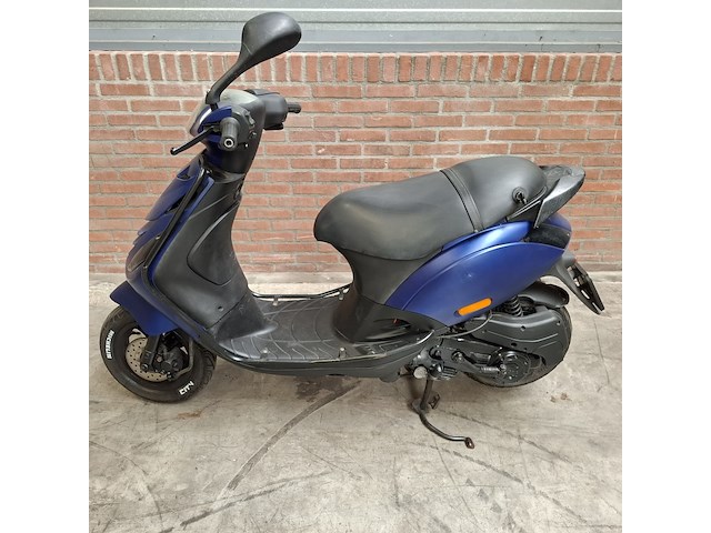 Bromscooter, piaggio, zip, 2014 - afbeelding 10 van  34