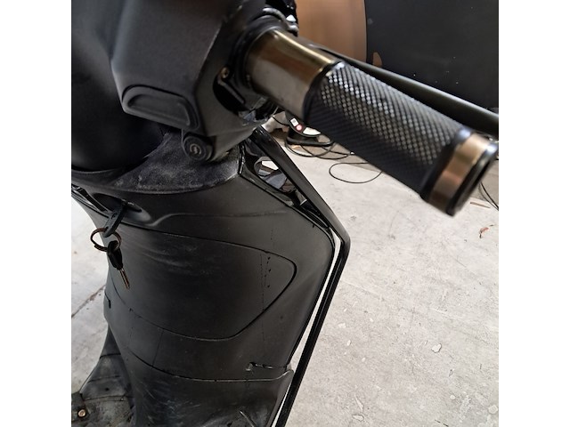 Bromscooter, piaggio, zip, 2015 - afbeelding 2 van  18