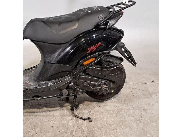 Bromscooter, piaggio, zip, 2015 - afbeelding 6 van  18