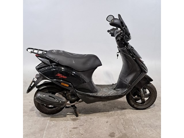 Bromscooter, piaggio, zip, 2015 - afbeelding 1 van  18