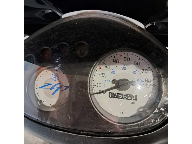 Bromscooter, piaggio, zip, 2015 - afbeelding 15 van  18
