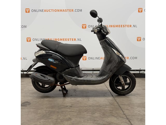 Bromscooter, piaggio, zip, 2015 - afbeelding 1 van  12