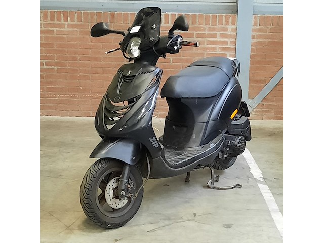 Bromscooter, piaggio, zip, 2017 - afbeelding 8 van  16