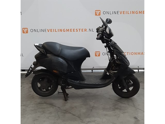 Bromscooter, piaggio, zip, 2017 - afbeelding 1 van  16