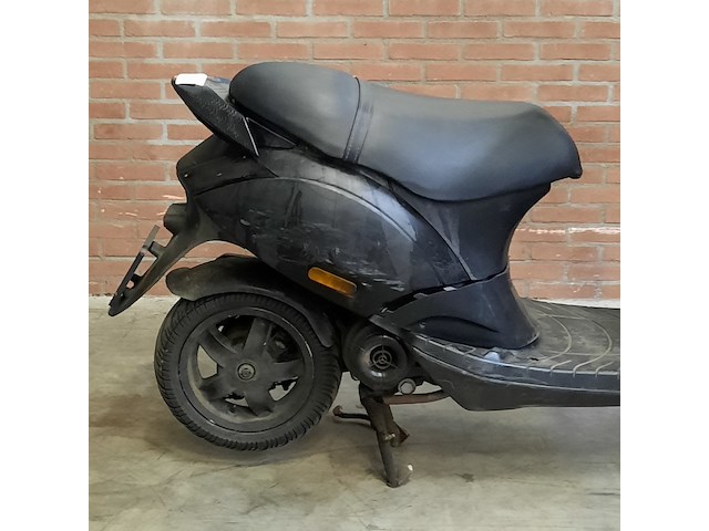Bromscooter, piaggio, zip, 2017 - afbeelding 10 van  16