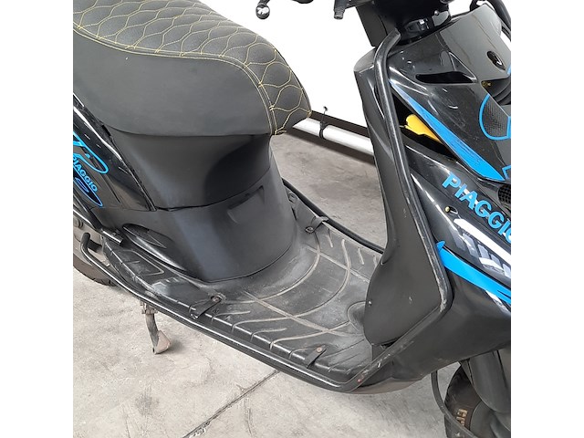 Bromscooter, piaggio, zip, 2017 - afbeelding 25 van  27