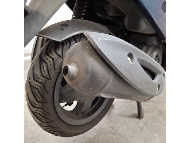 Bromscooter, piaggio, zip, 2018 - afbeelding 9 van  24