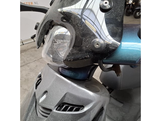 Bromscooter, piaggio, zip, 2018 - afbeelding 14 van  24