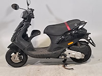 Bromscooter, piaggio, zip, 2019 - afbeelding 6 van  16