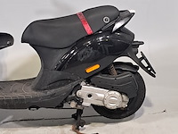 Bromscooter, piaggio, zip, 2019 - afbeelding 7 van  16