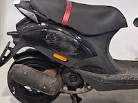 Bromscooter, piaggio, zip, 2019 - afbeelding 9 van  16