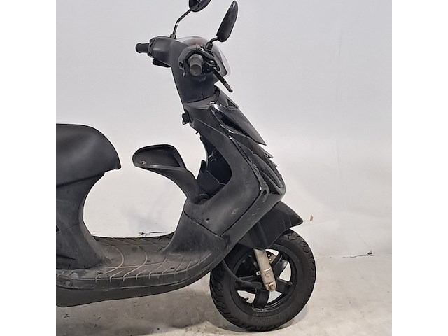 Bromscooter, piaggio, zip, 2019 - afbeelding 10 van  16