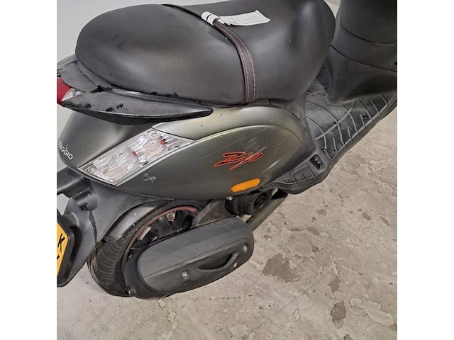 Bromscooter, piaggio, zip, 2022 - afbeelding 2 van  15