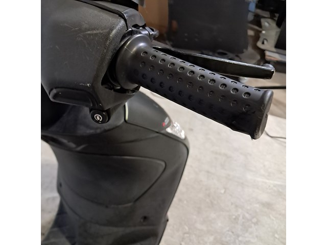 Bromscooter, piaggio, zip, 2022 - afbeelding 3 van  15