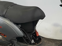 Bromscooter, piaggio, zip, 2022 - afbeelding 18 van  23