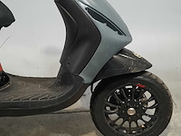 Bromscooter, piaggio, zip, 2022 - afbeelding 19 van  23