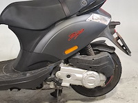 Bromscooter, piaggio, zip, 2024 - afbeelding 7 van  17