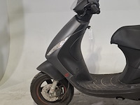 Bromscooter, piaggio, zip, 2024 - afbeelding 8 van  17