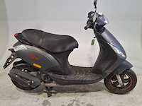 Bromscooter, piaggio, zip, 2024 - afbeelding 1 van  17