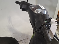 Bromscooter, piaggio, zip, 2024 - afbeelding 14 van  17