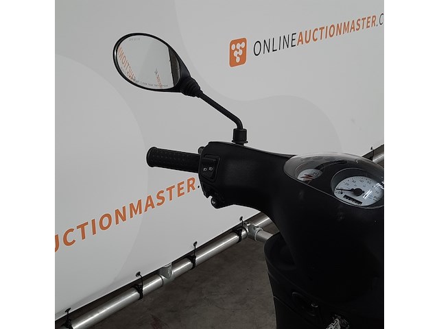 Bromscooter, piaggio, zip, 2024 - afbeelding 4 van  23