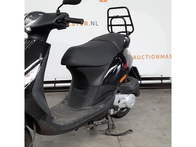 Bromscooter, piaggio, zip, 2024 - afbeelding 7 van  23