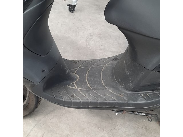 Bromscooter, piaggio, zip, 2024 - afbeelding 13 van  23