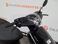 Bromscooter, piaggio, zip, 2024 - afbeelding 19 van  23