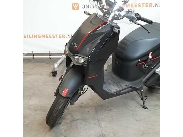 Bromscooter, super soco, 2022 - afbeelding 6 van  17