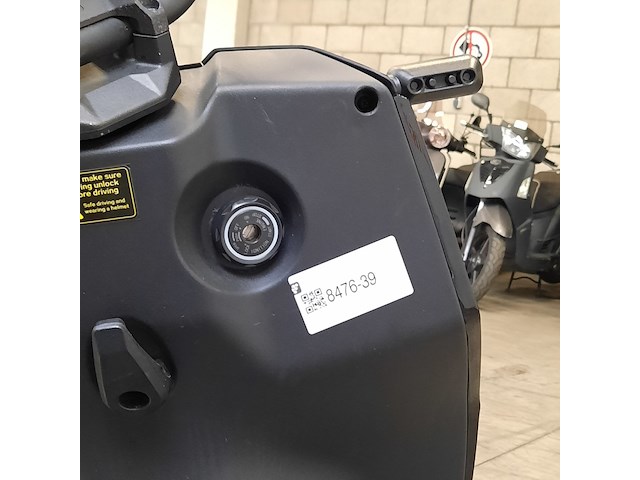 Bromscooter, super soco, 2022 - afbeelding 9 van  17