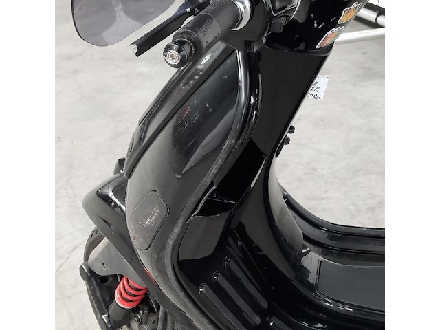 Bromscooter, vespa, lx 50 4t, 2013 - afbeelding 24 van  27