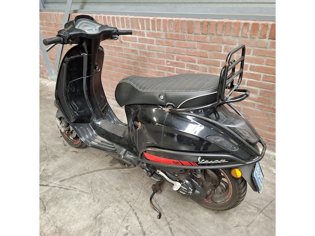 Bromscooter vespa, lx, bouwjaar 2006 - afbeelding 10 van  38