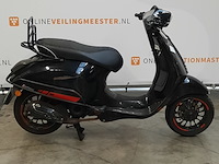 Bromscooter vespa, lx, bouwjaar 2006
