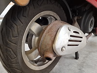Bromscooter, vespa, primavera , 2015 - afbeelding 8 van  27