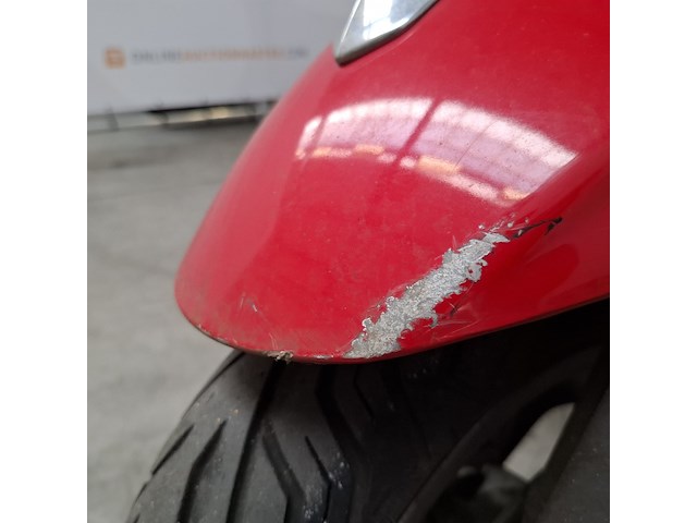 Bromscooter, vespa, primavera , 2015 - afbeelding 19 van  27