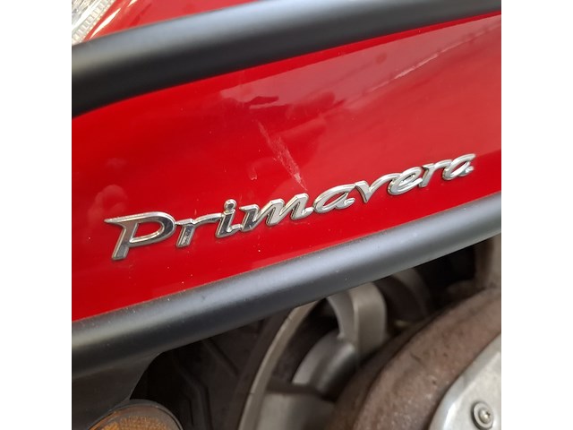 Bromscooter, vespa, primavera , 2015 - afbeelding 20 van  27