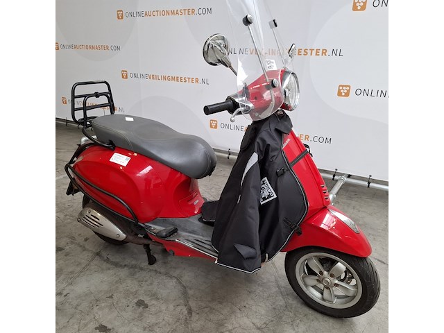 Bromscooter, vespa, primavera , 2015 - afbeelding 12 van  27