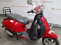 Bromscooter, vespa, primavera , 2015 - afbeelding 12 van  27