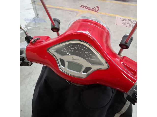 Bromscooter, vespa, primavera , 2015 - afbeelding 26 van  27
