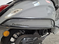 Bromscooter, vespa, primavera , 2017 - afbeelding 8 van  26