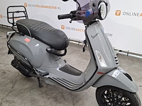 Bromscooter, vespa, primavera , 2017 - afbeelding 12 van  26
